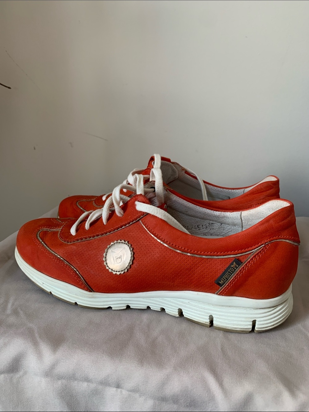 Mephisto Women’s Orange Leather Lace-Up Sneakers